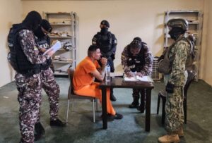 Daniel Salcedo, quien es procesado por el caso Metástasis, fue trasladado a La Roca