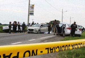Atentado, dos policías y un civil fallecieron