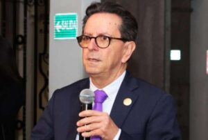 Roberto Izurieta presentó su renuncia como Secretario de Comunicación de la Presidencia