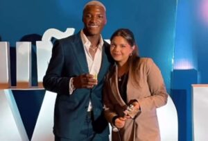 Doble jugada de Moisés Caicedo