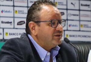 Diego Castro, exgerente de la Comisión Especial de Fútbol de Liga de Quito, reclamó al plantel un pago de USD 233 923 por concepto de indemnización