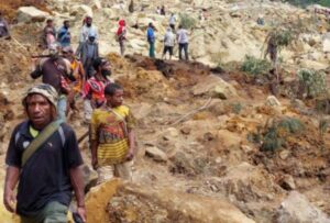 El Centro Nacional de Desastres de Papúa Nueva Guinea confirmó que son más de 2.000 personas las que quedaron enterradas