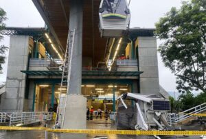 El desplome de una cabina del Metrocable, en Medellín