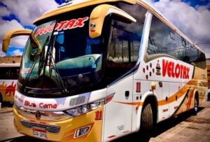 Los gremios de transportistas interprovinciales e intercantonales suspendieron su participación