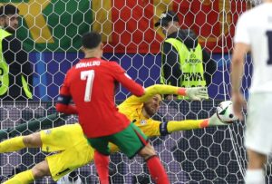 Portugal necesitó de los tiros penales para eliminar a Eslovenia y meterse en los cuartos de final de la Eurocopa