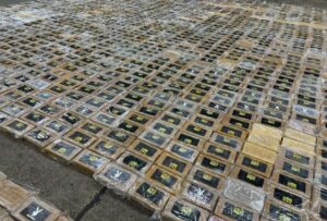 Tres toneladas de cocaína con un valor internacional aproximado de USD 254,6 millones fueron decomisadas por la Policía