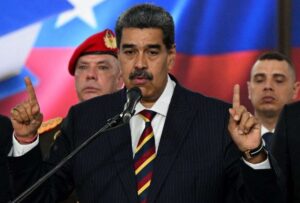 Nicolás Maduro denunció que WhatsApp le habría entregado información personal a los líderes políticos