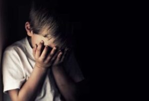 La Fiscalía vinculó al caso a Karen A., madre del menor, quien habría matado al pequeño