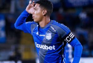 Emelec vuelve a padecer por los errores de su dirigencia