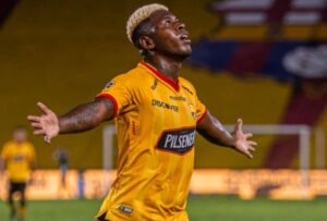El lateral Mario Pineida y el volante ofensivo Gabriel Cortez ya tienen equipo en la LigaPro