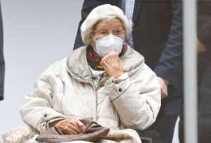 La justicia alemana confirmó la condena de Irmgard Furchner, una mujer de 99 años, por su papel en el apoyo al exterminio nazi
