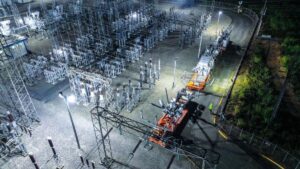 El Gobierno, a través del Ministerio de Energía y Minas y la Corporación Eléctrica del Ecuador (CELEC EP), ha iniciado tres nuevos procesos para la adquisición de dos centrales de generación térmica