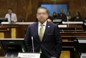 Dos jueces que estarían presuntamente vinculados a una supuesta red del exasambleísta Pablo M.