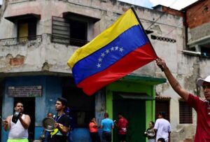Maduro intensificó su retórica contra dos ciudadanos españoles
