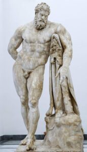 ¿Por qué las estatuas griegas tienen el pene pequeño?
