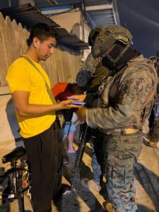 Intensifican las operaciones militares en Manta