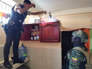 En el Bloque de Seguridad decomisó dinero en efectivo en el pabellón femenino de este centro de rehabilitación social