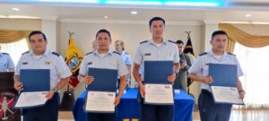 Culminó el curso de, Administración del Espacio Aéreo