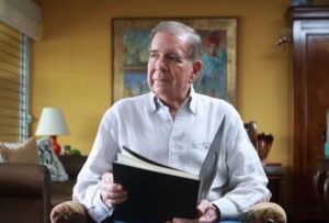 El excandidato y líder opositor venezolano Edmundo González aparece tras exiliarse en España
