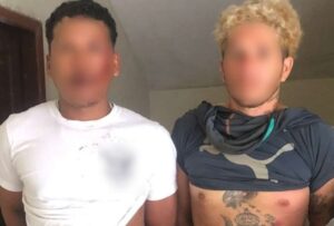 La Policía Nacional confirmó que un sujeto fue abatido y otras dos personas resultaron detenidas en un operativo