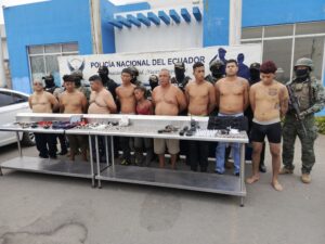 Policía Nacional realizaron allanamientos a diferentes domicilios en la zona urbana del Cantón Durán