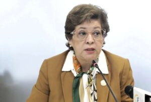 Ministra de Trabajo descartó despidos