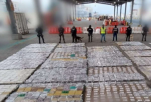 Policía incautó más de 3 toneladas de droga que se dirigían al extranjero