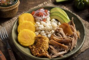 Platos típicos de Ecuador, la opción ideal para la cena navideña