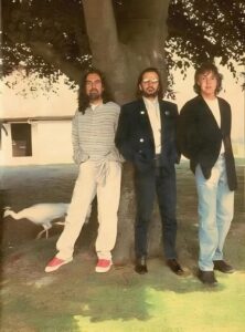 Los tres Beatles