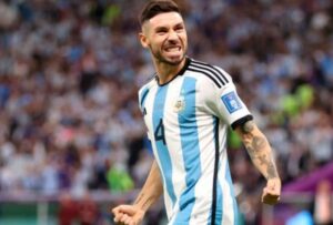 Fútbol: River y Boca suman a figuras internacionales