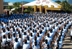 Encapuchados juran como policías en Nicaragua