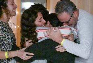 Así marcha el alto al fuego en Gaza, rehenes liberadas