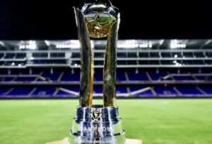 La Tri femenina presenta a Eduardo Moscoso como nuevo entrenador