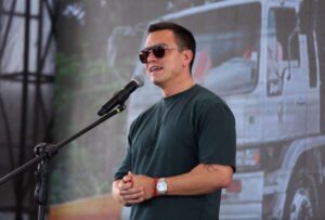 Daniel Noboa anuncia alianzas con Google, Palantir y HealthBird