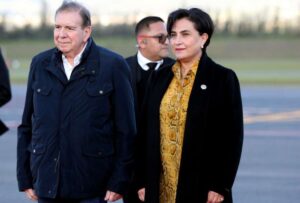 Edmundo González, presidente electo de Venezuela, arribó a Quito