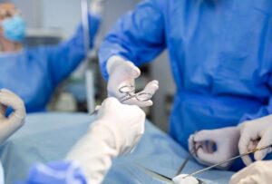 Médico fue sentenciado a tres años de prisión por mala práctica profesional