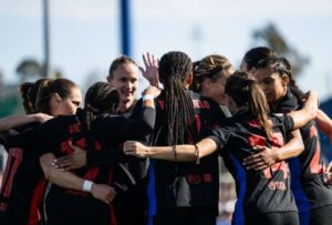 ‘Mapi’ Léon es señalada por vulnerar la intimidad de una rival en el derbi de Cataluña