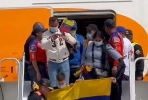 Venezuela repatrió a 242 migrantes desde México