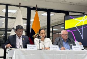 Ministra Manzano confirmó la delegación del campo Sacha a consorcio internacional