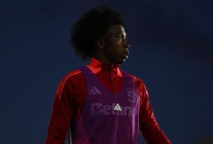 Ángelo Preciado volvió a una convocatoria en su club
