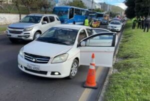 Policía abatió a presunto antisocial tras asalto armado en Quito