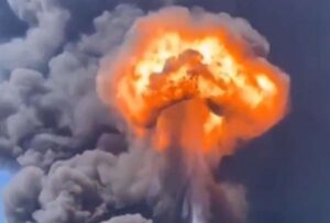 China: Cinco fallecidos tras explosión en planta química