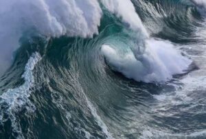 Científicos alertan sobre riesgo de megatsunami en la costa de América y Hawái