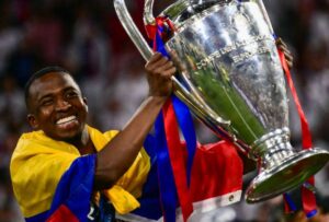 ¡No se conforma! Willian Pacho sorprendió con su nuevo objetivo