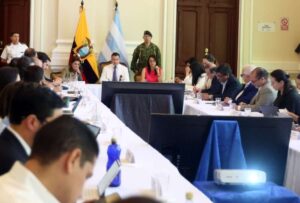 Daniel Noboa reunió a su gabinete en Guayaquil para definir acciones clave del Gobierno