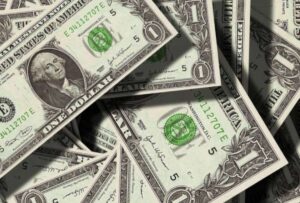 Cerca de 82.000 contribuyentes podrán eliminar sus deudas del SRI