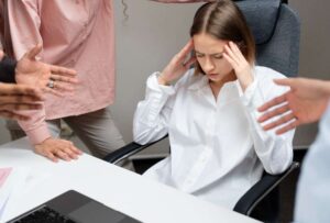 Ministerio del Trabajo fija normativa contra la discriminación, violencia y acoso laboral
