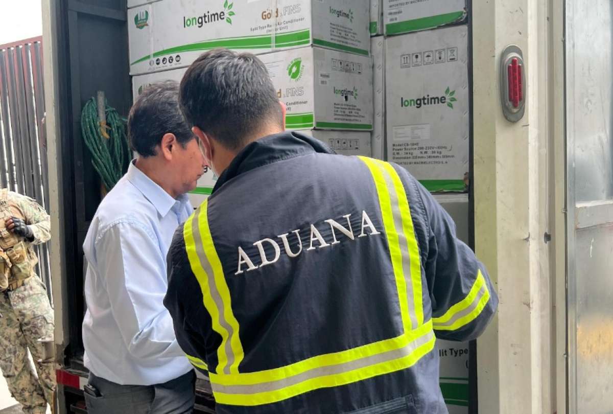 SENAE detectó esquema irregular de comercialización en Guayaquil
