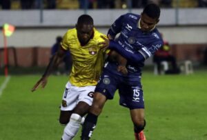 Cuenca Juniors hace historia y elimina al Barcelona de la Copa Ecuador