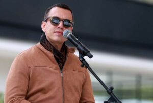 Daniel Noboa: “En las próximas semanas declararemos en emergencia la compra de medicamentos”